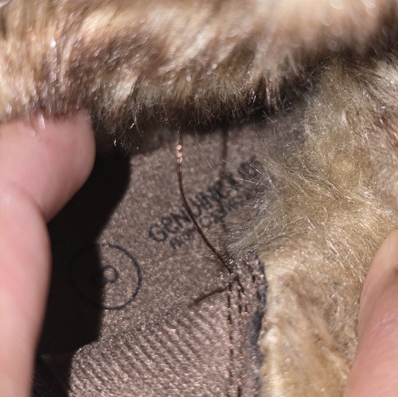 Cozy Brown Fur-Lined Kids Boots - Picture 10 of 10